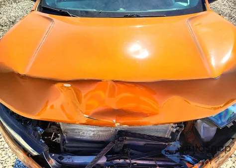 2018 Chevrolet Equinox Ls z USA, uszkodzony, nr VIN 2GNAXREV7J6129880